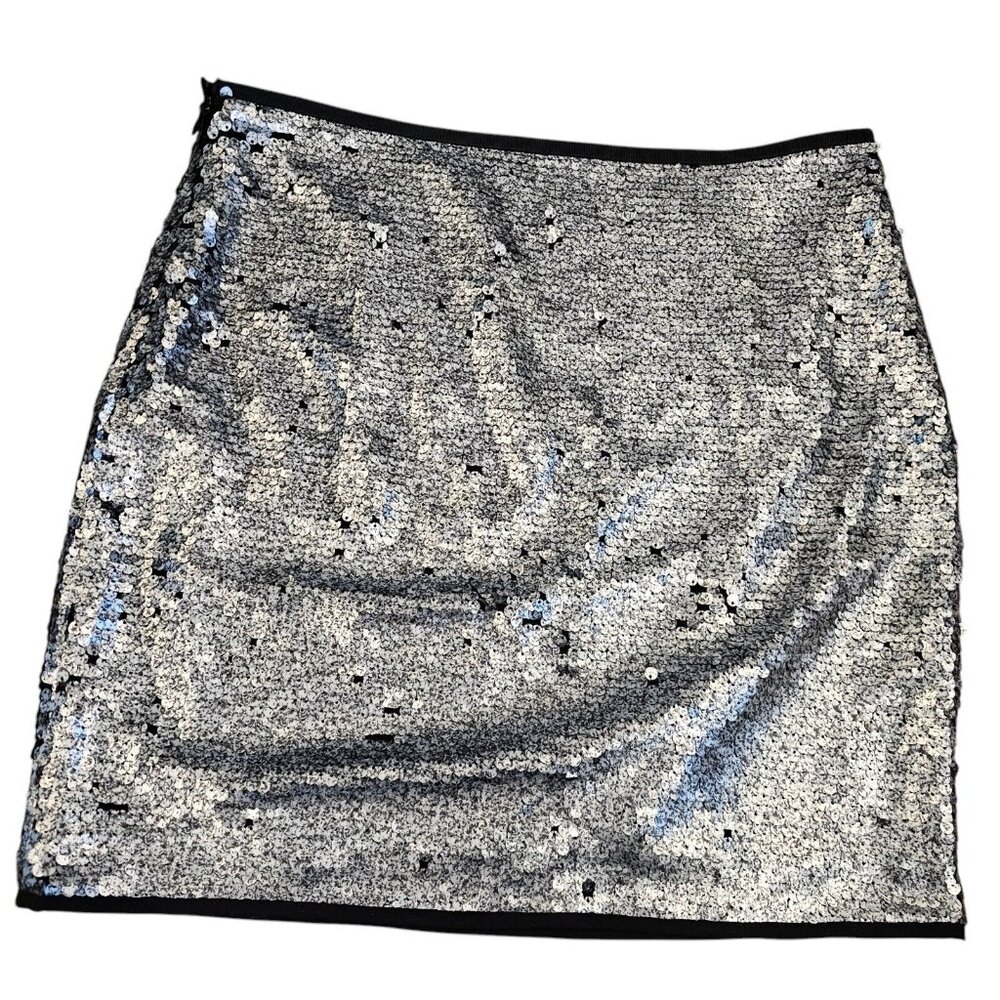 Sachin Babi Silver Metallic Sequins Mini‎ Skirt Size 4 Statement Short